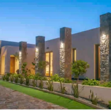 Opsis Luxury With Swimming Pool