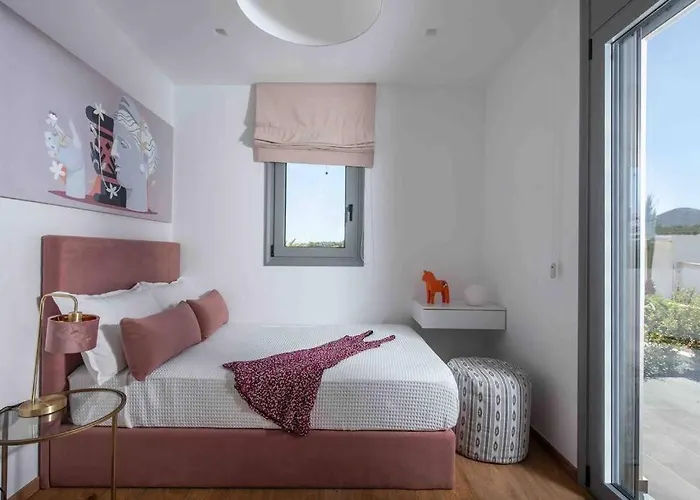 ヴィラ Opsis Luxury With Swimming Pool *